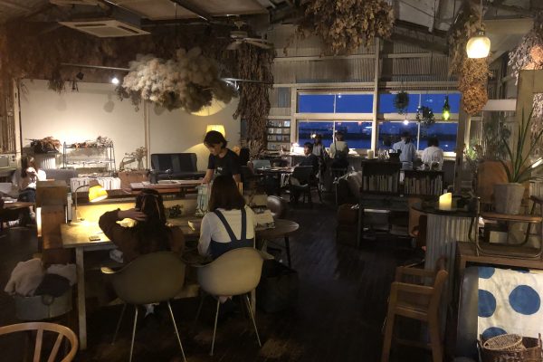 Umie ウミエ 北浜アリーのお洒落カフェ Traditional Apartment 香川県高松市のゲストハウス